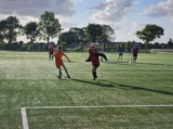 Training van S.K.N.W.K. JO19-1 van donderdag 22 mei 2025 (29/68)